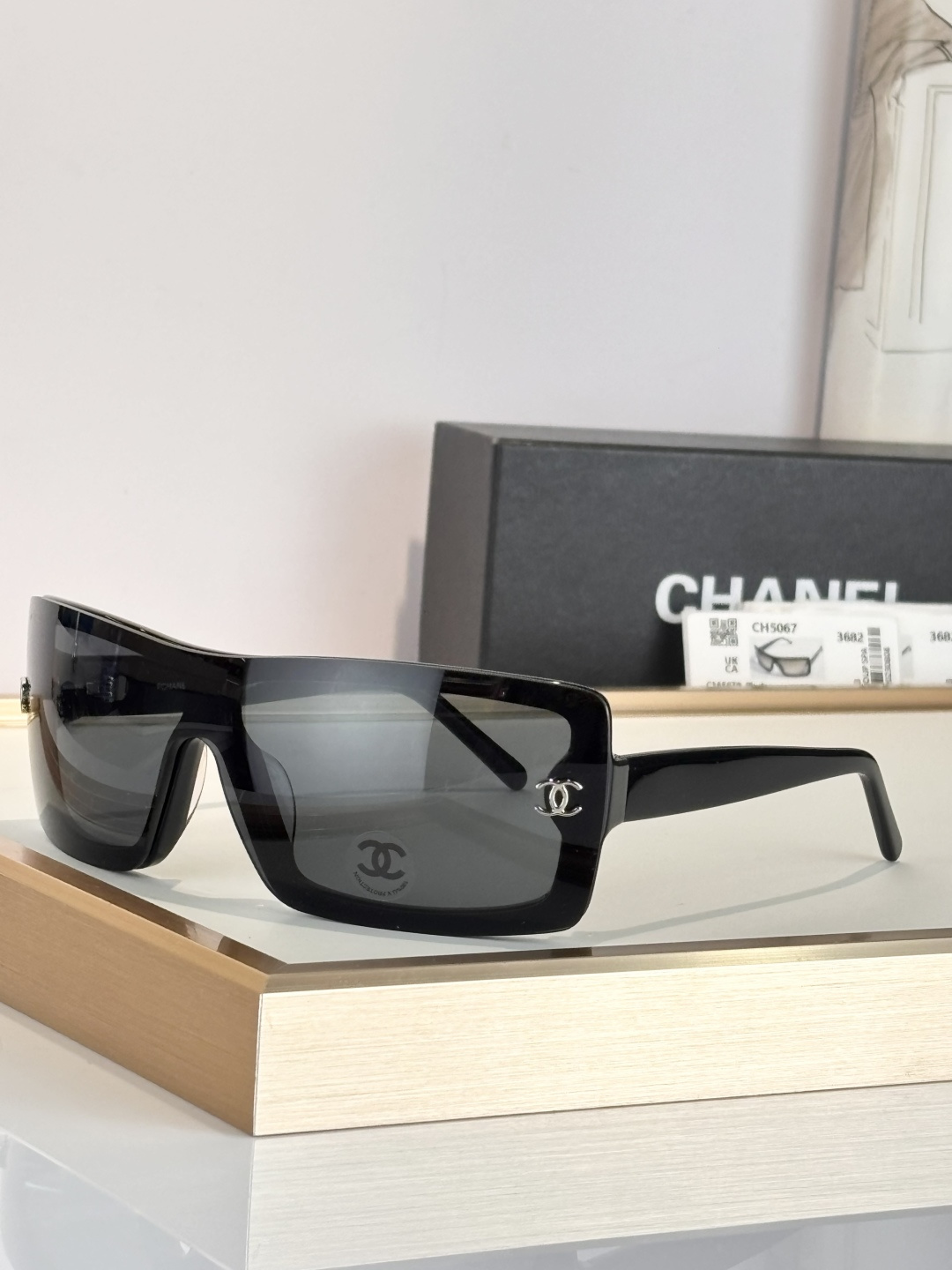 CHANELMODEL：CH5507SIZE：135口125