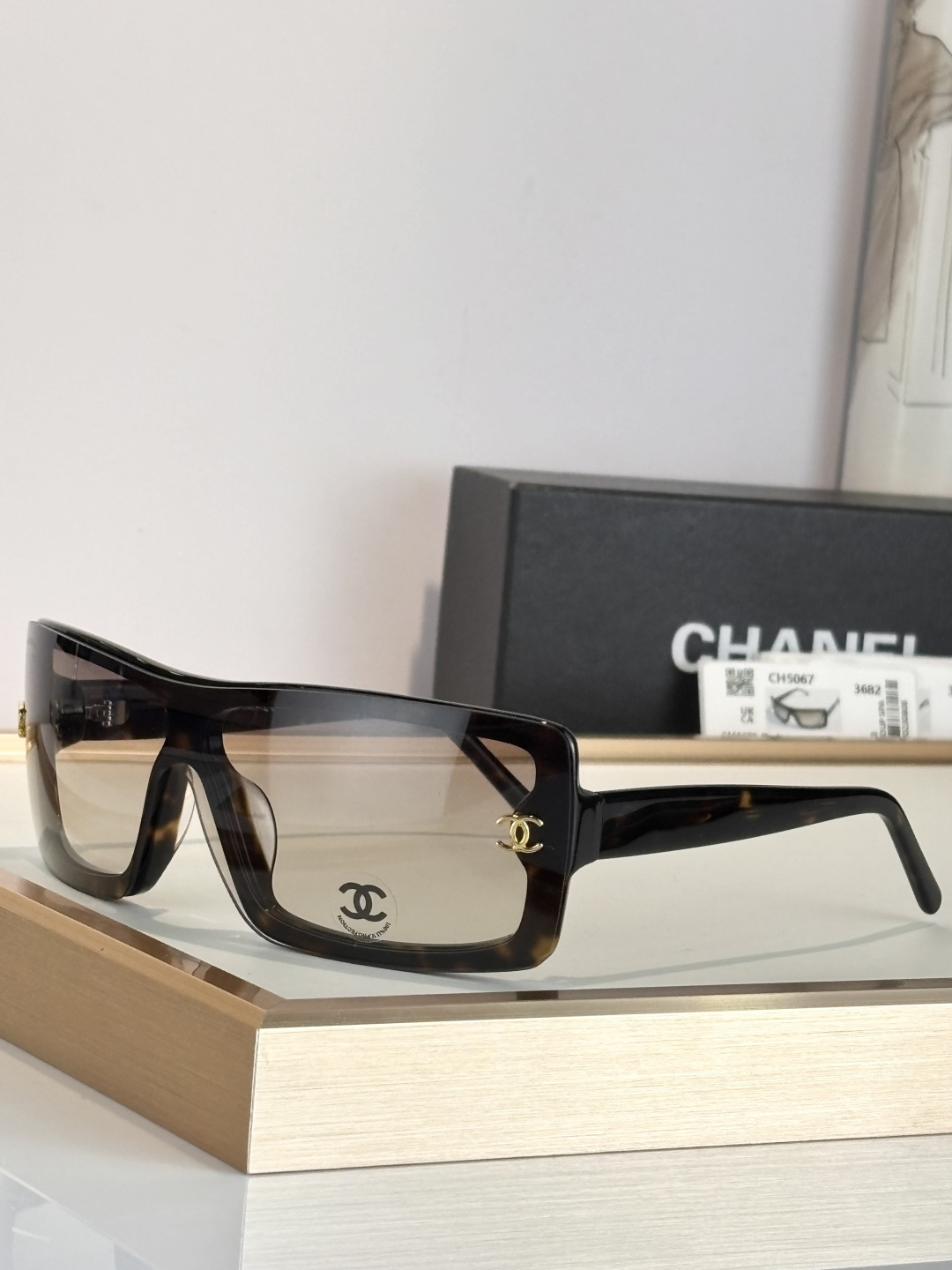 CHANELMODEL：CH5507SIZE：135口125