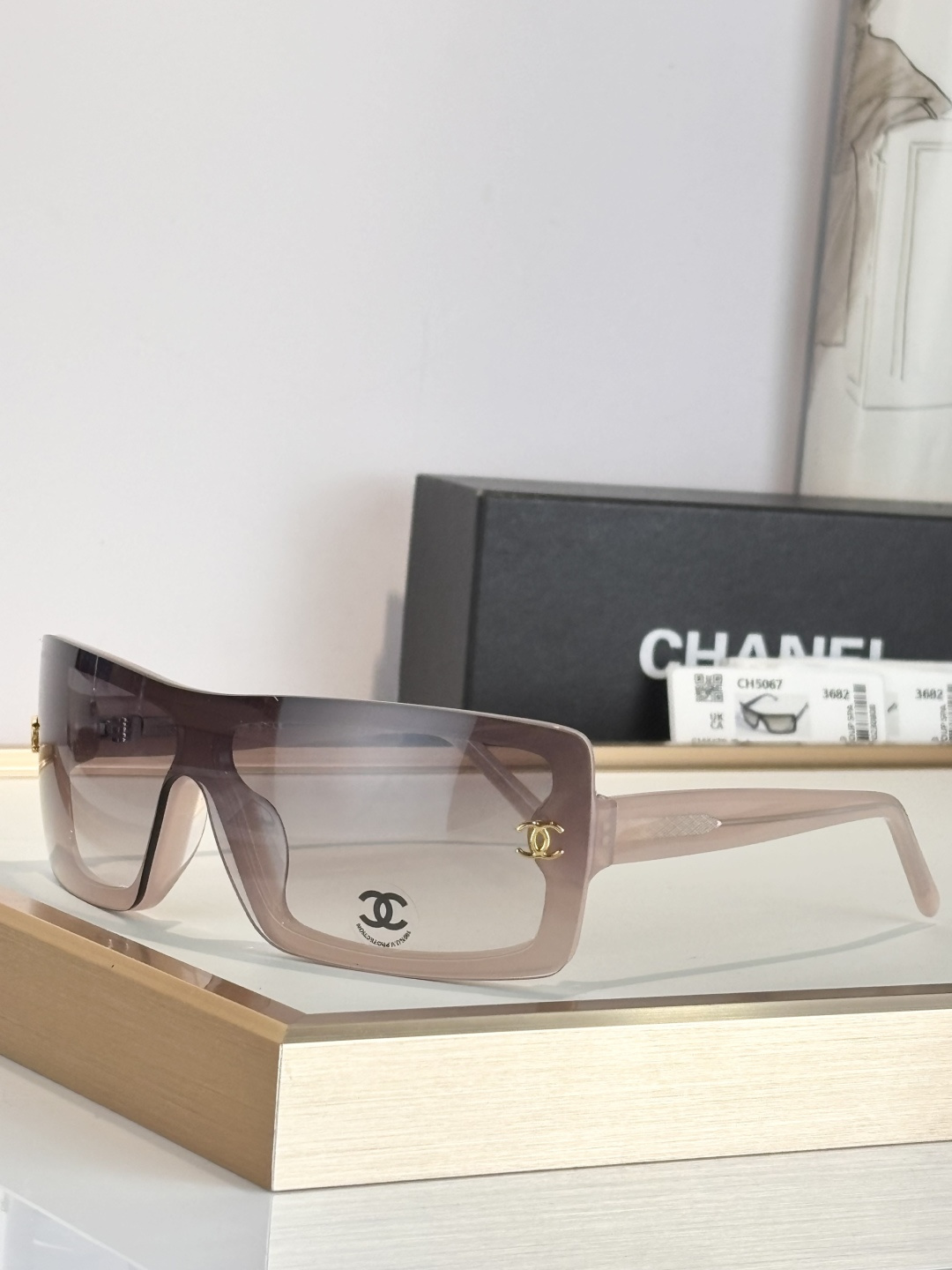 CHANELMODEL：CH5507SIZE：135口125