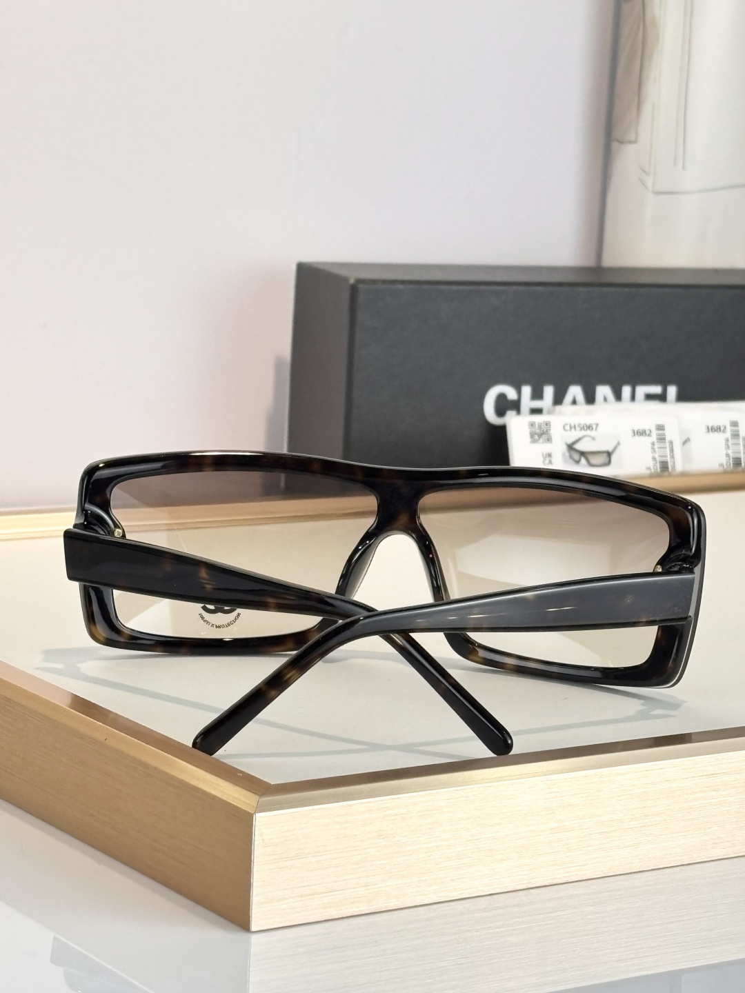 CHANELMODEL：CH5507SIZE：135口125