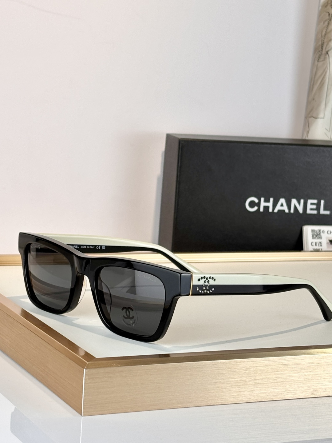 CHANELMODEL: CH5561B SIZE：54口20-140