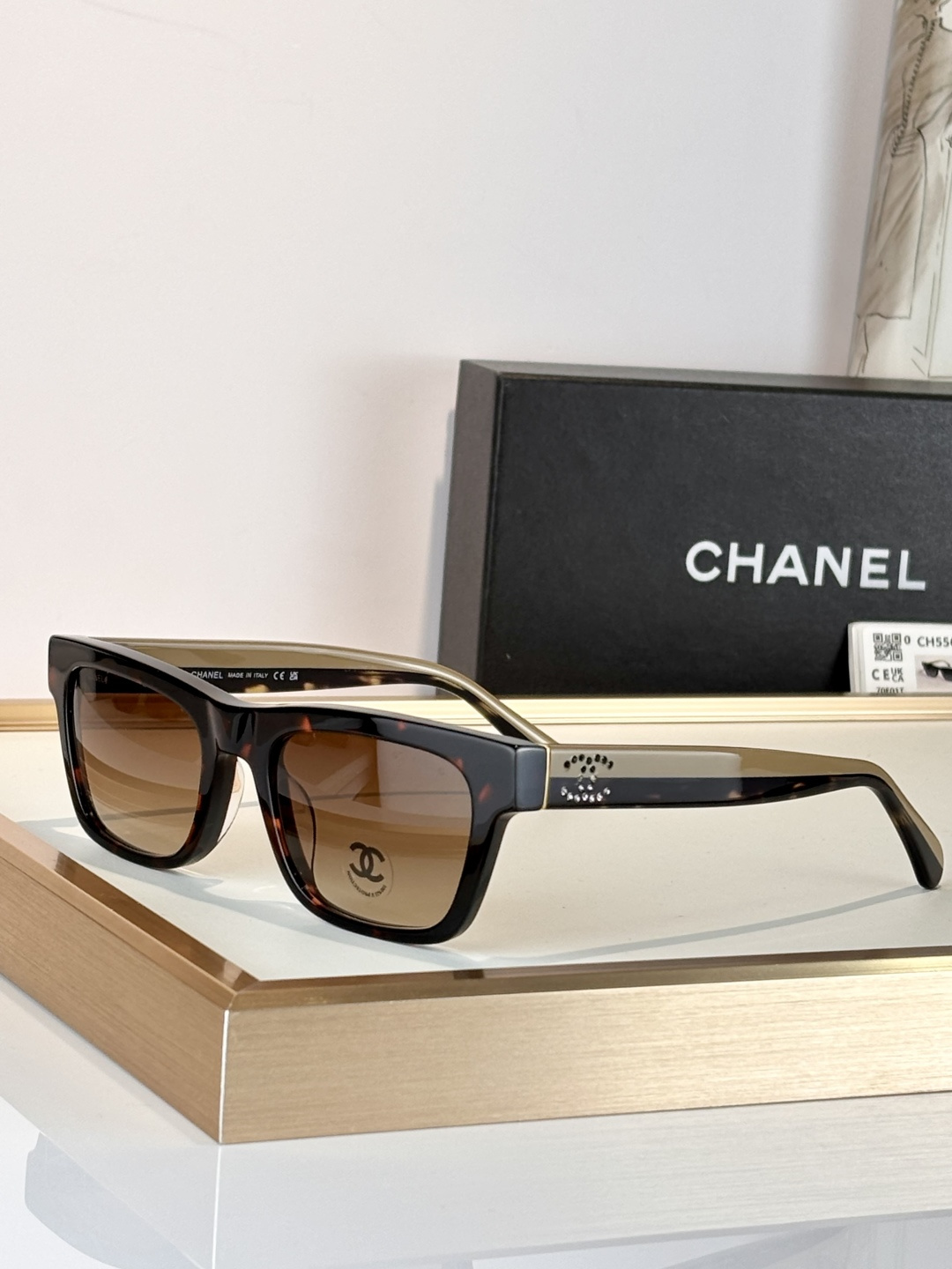 CHANELMODEL: CH5561B SIZE：54口20-140
