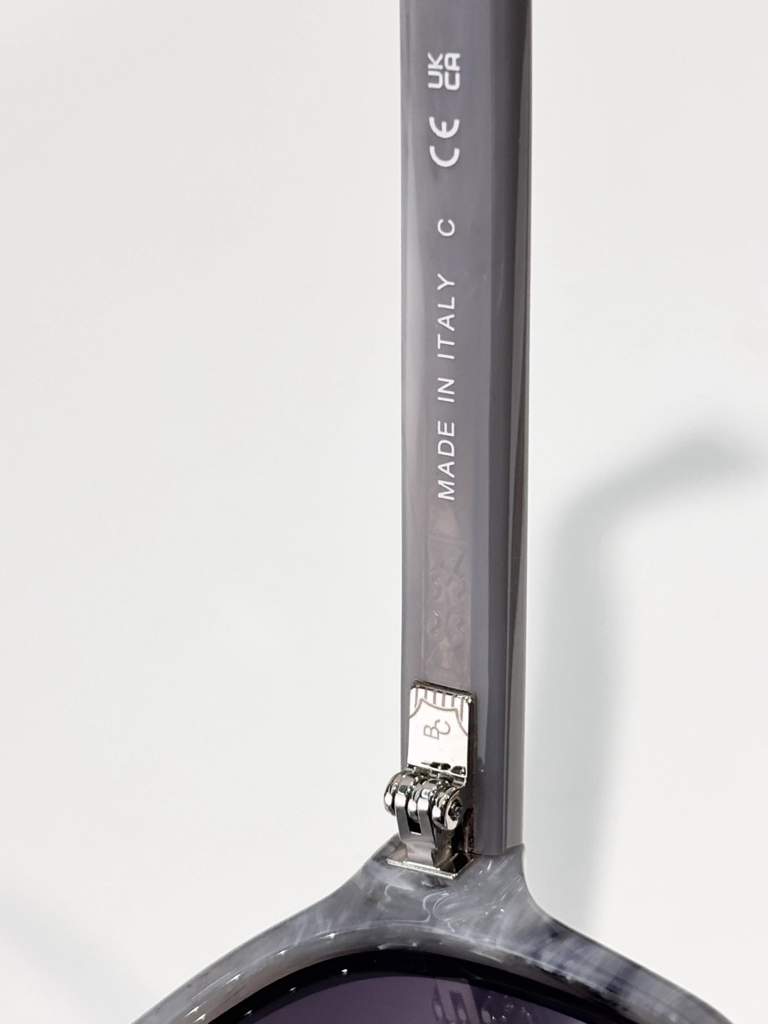 BRUNELLO CUCINELLI&OLIVER PEOPLESMODEL：BC4006SSIZE：5