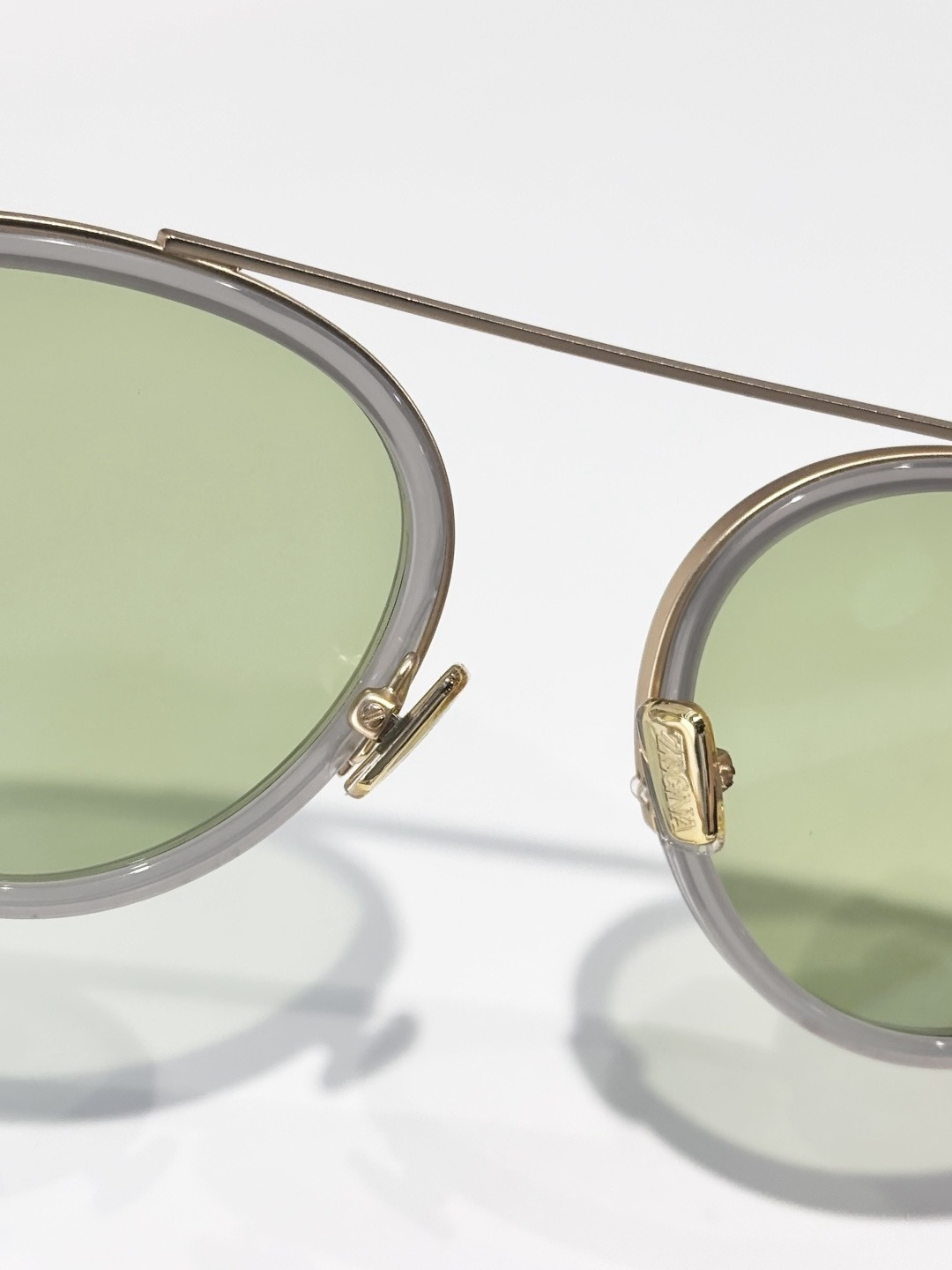 麦斯·米科尔森的假日风范Mads Mikkelsen in Zegna麦叔同款演绎典雅风度​Ermene