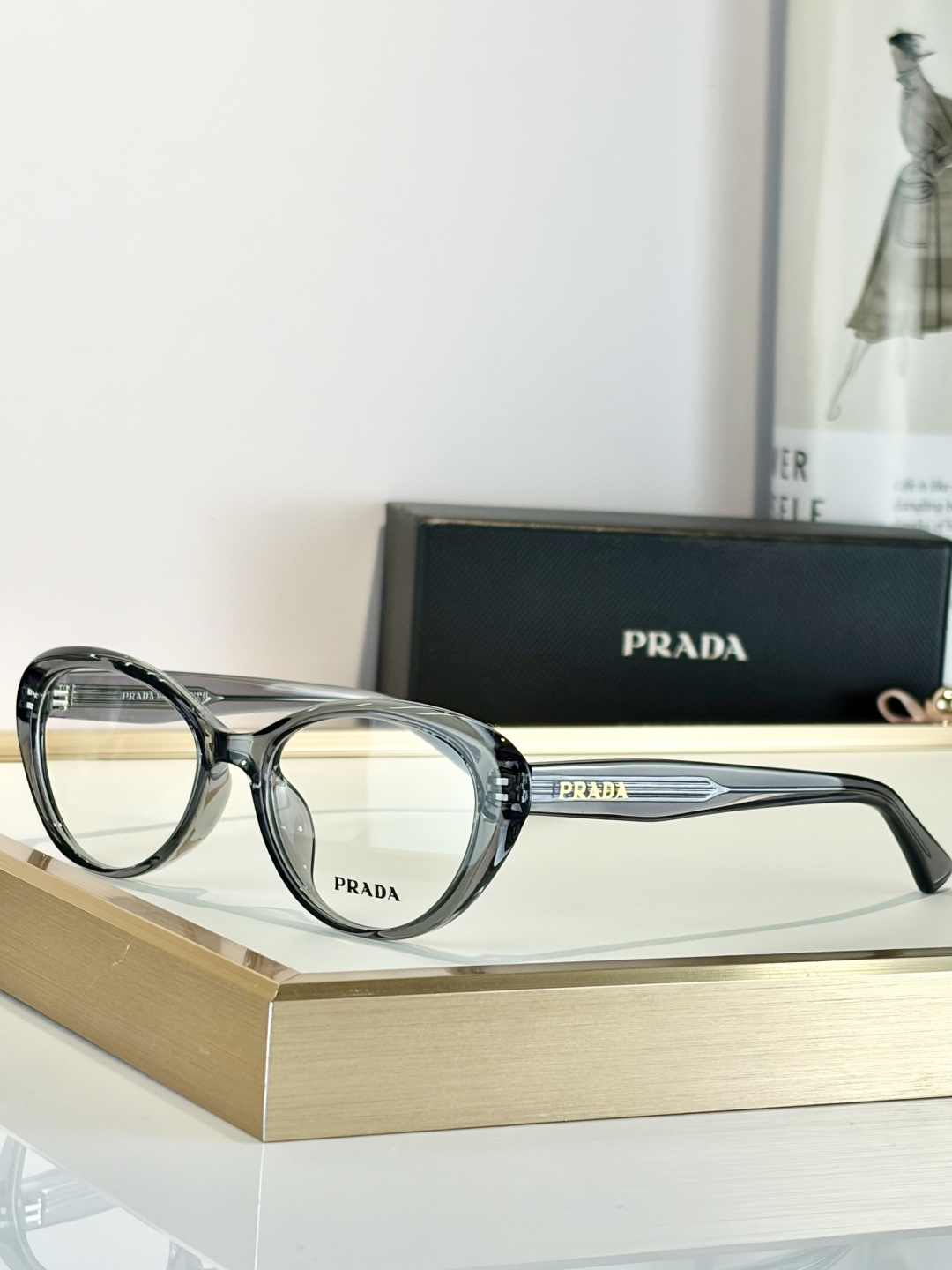 PRADAMOD：K9210Size：52口18-147