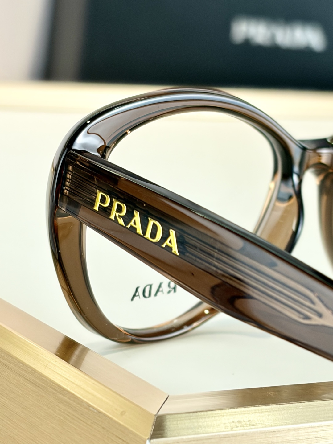 PRADAMOD：K9210Size：52口18-147