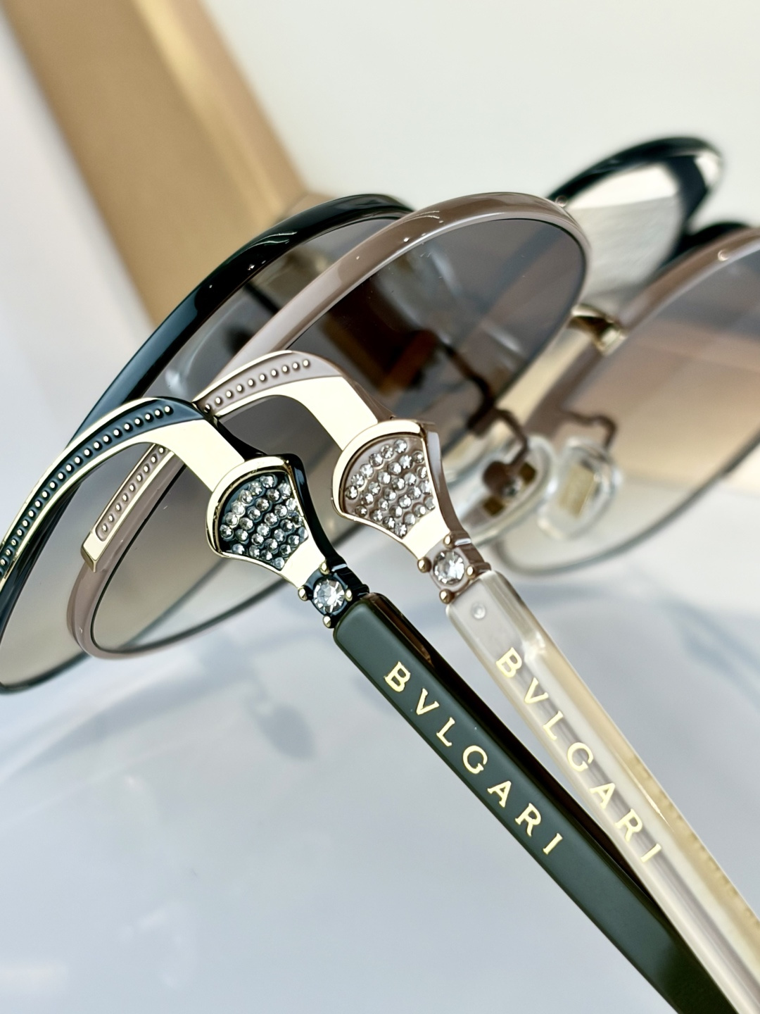 BVLGARIOversized MOD：BV8240Size：58口18-142