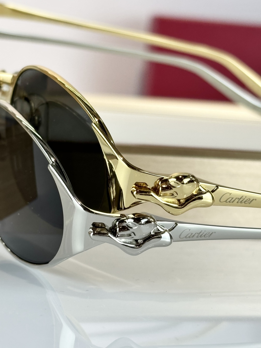 Cartie*MOD：CT0630SSize：53口21-135