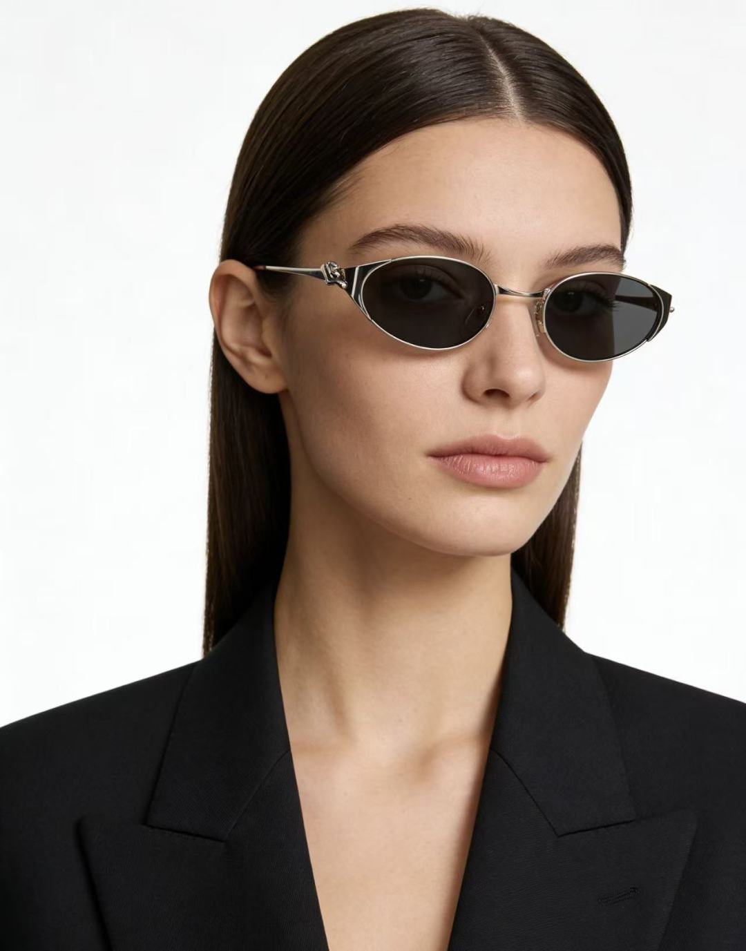 MiuMi*Mod ：SMU B07Size ：51口17-135