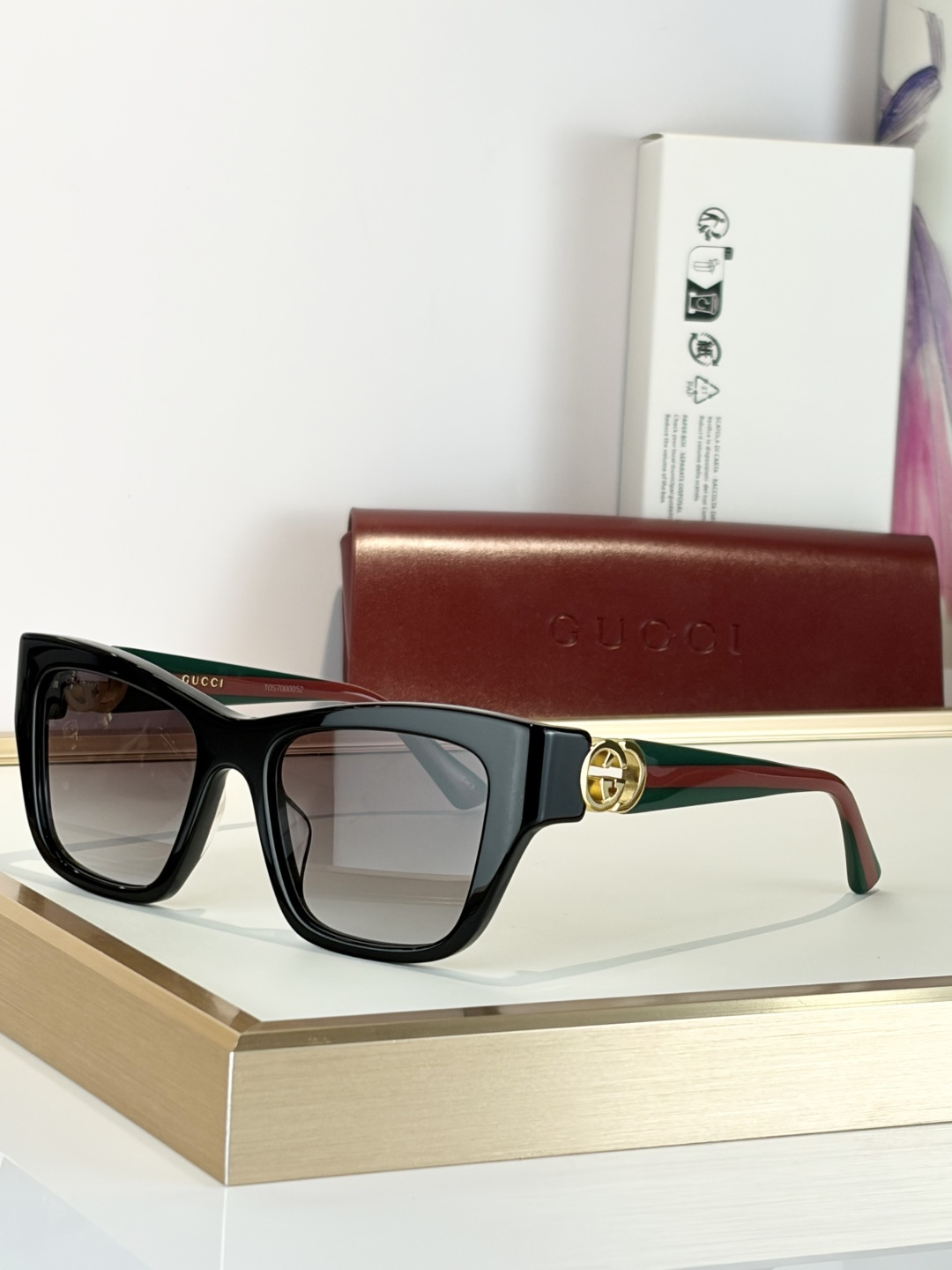 GUCCIMOD：GG2124OSize：52口18-135
