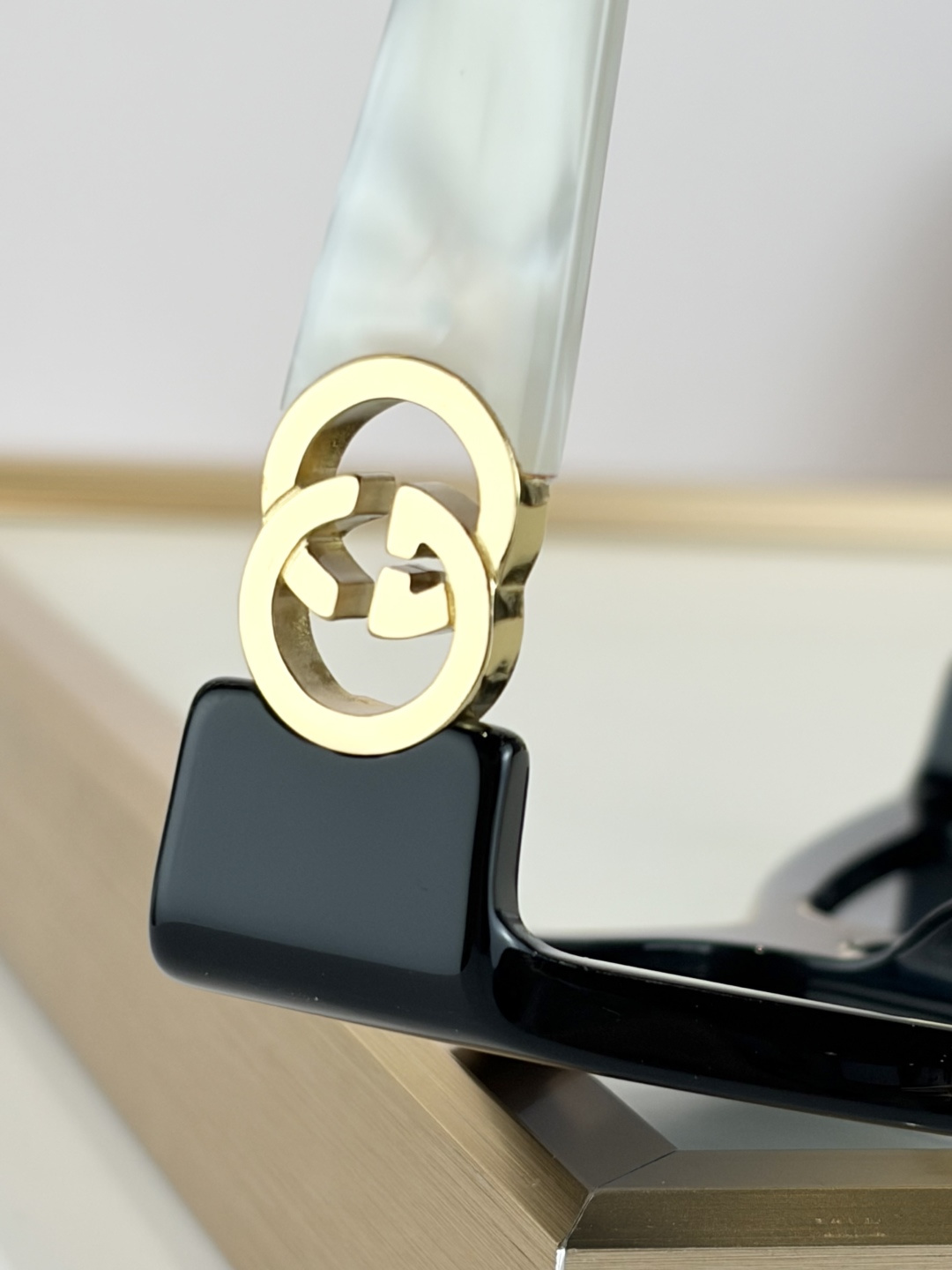 GUCCIMOD：GG2124OSize：52口18-135