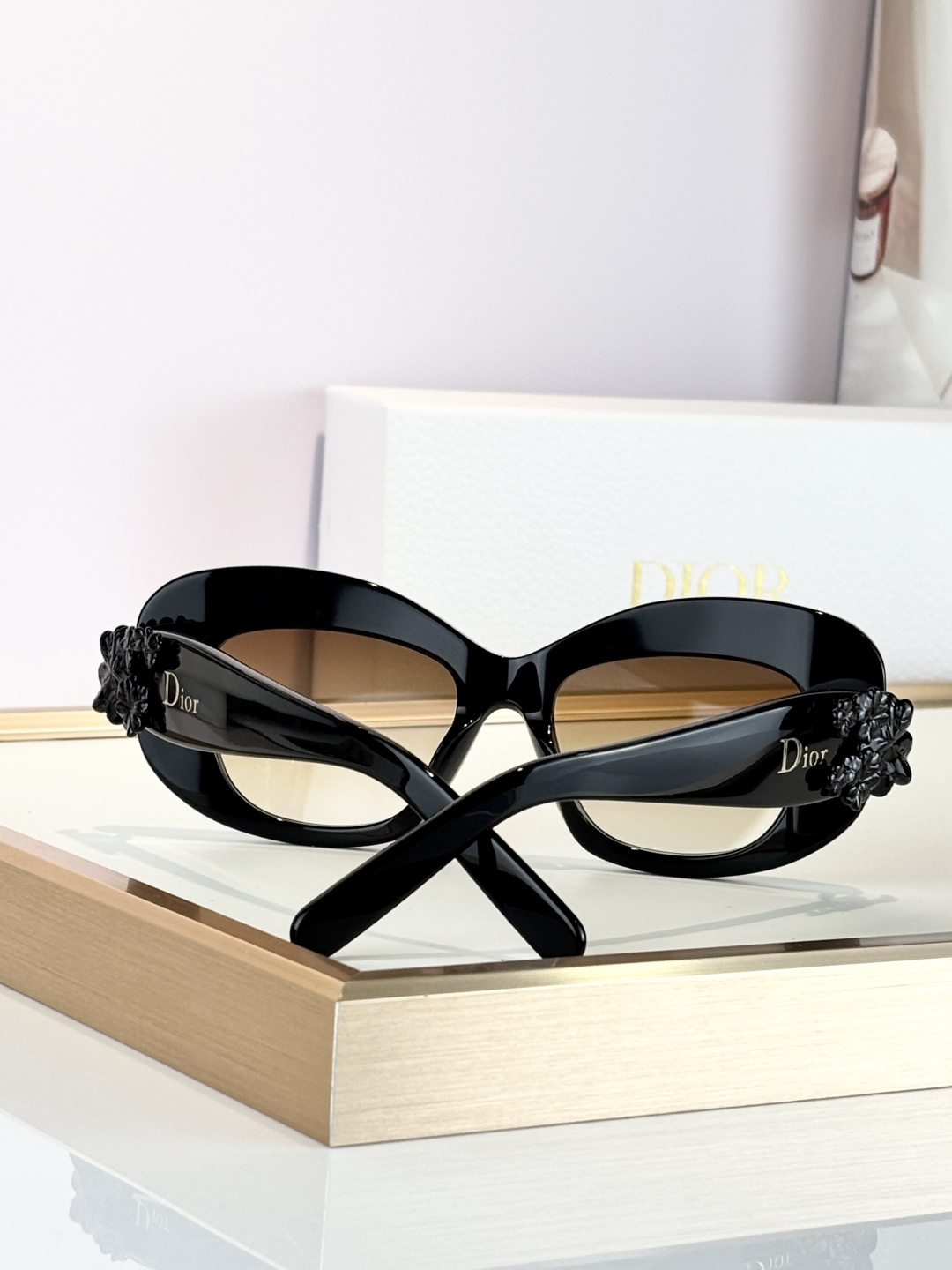 DIO*MODEL: Dior Clover S3FSIZE：51口18-145