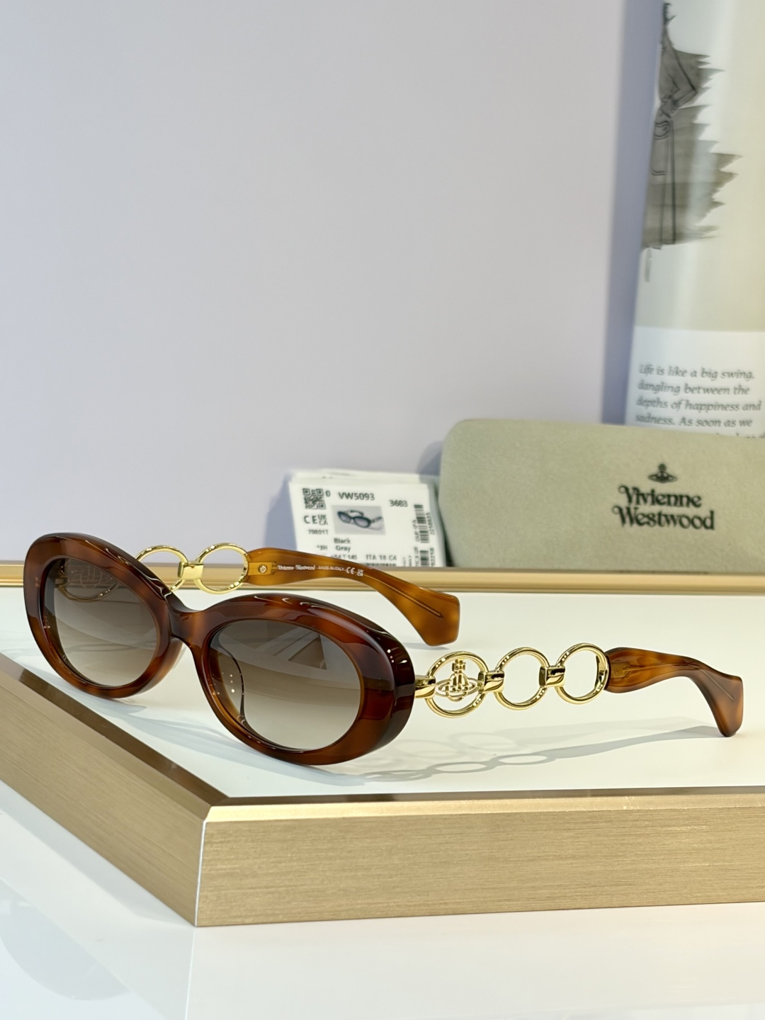 Vivienne WestwoodMod ：VW5093Size ：54口18-145西太后设计