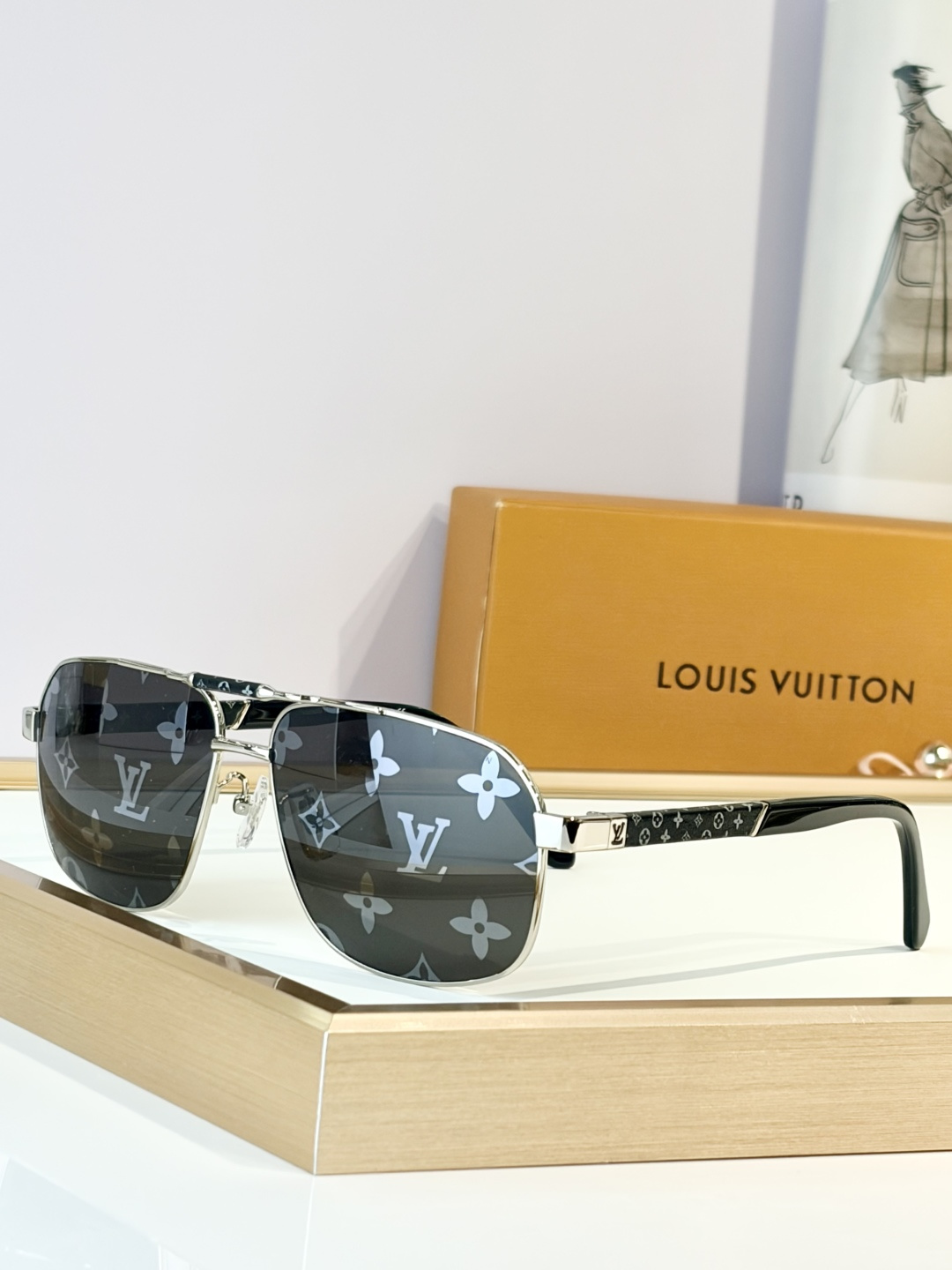LOUIS VUITTO*MOD:Z1249Size:61口14-145