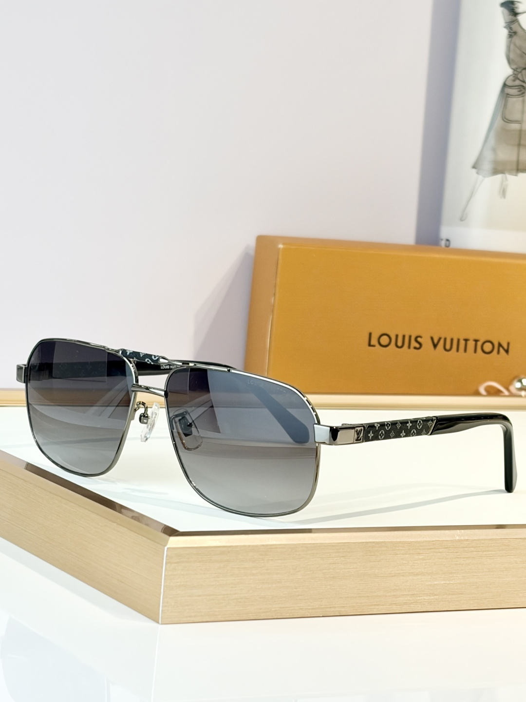 LOUIS VUITTO*MOD:Z1249Size:61口14-145