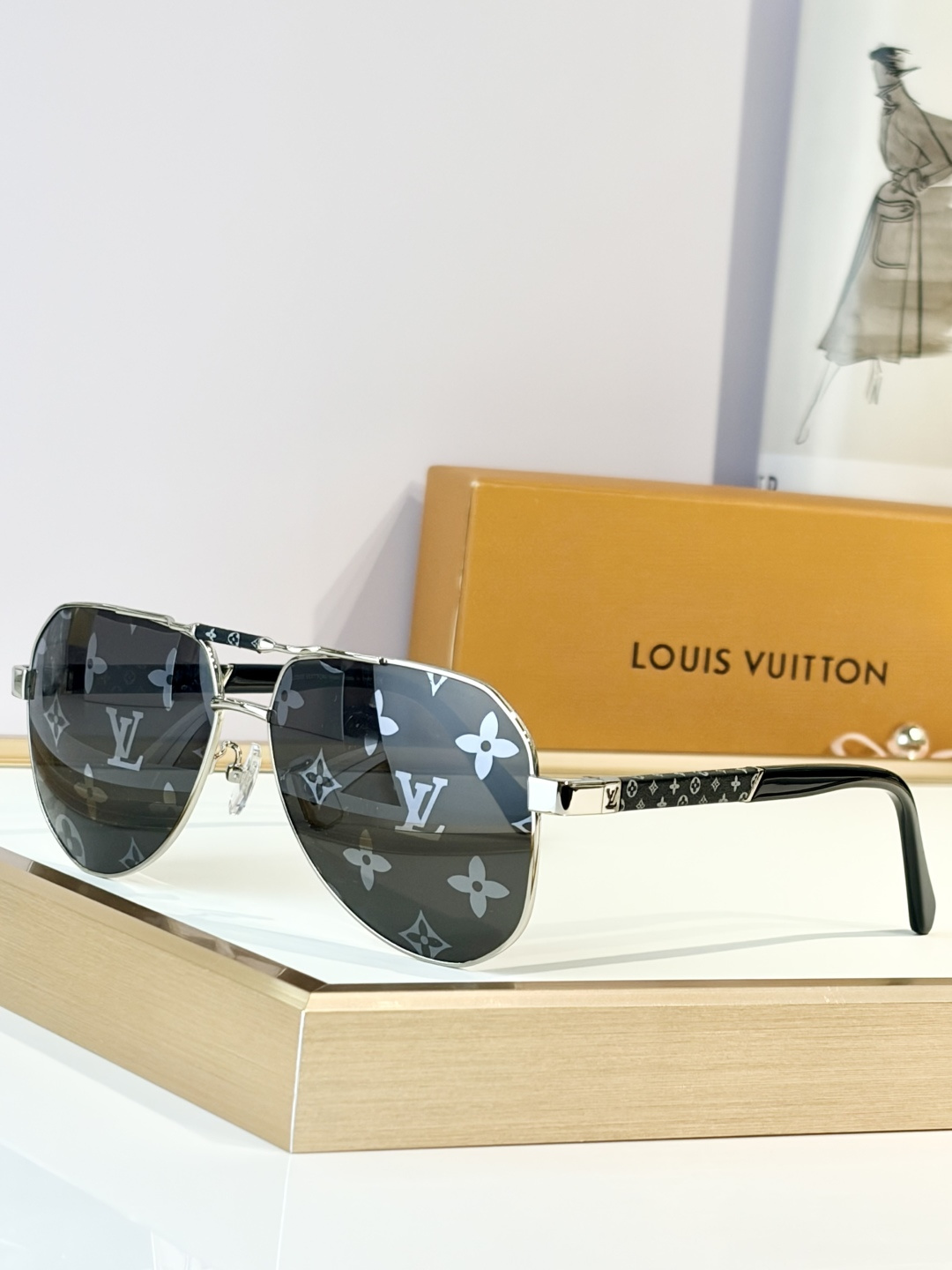 LOUIS VUITTO*MOD:Z1248Size:61口14-145