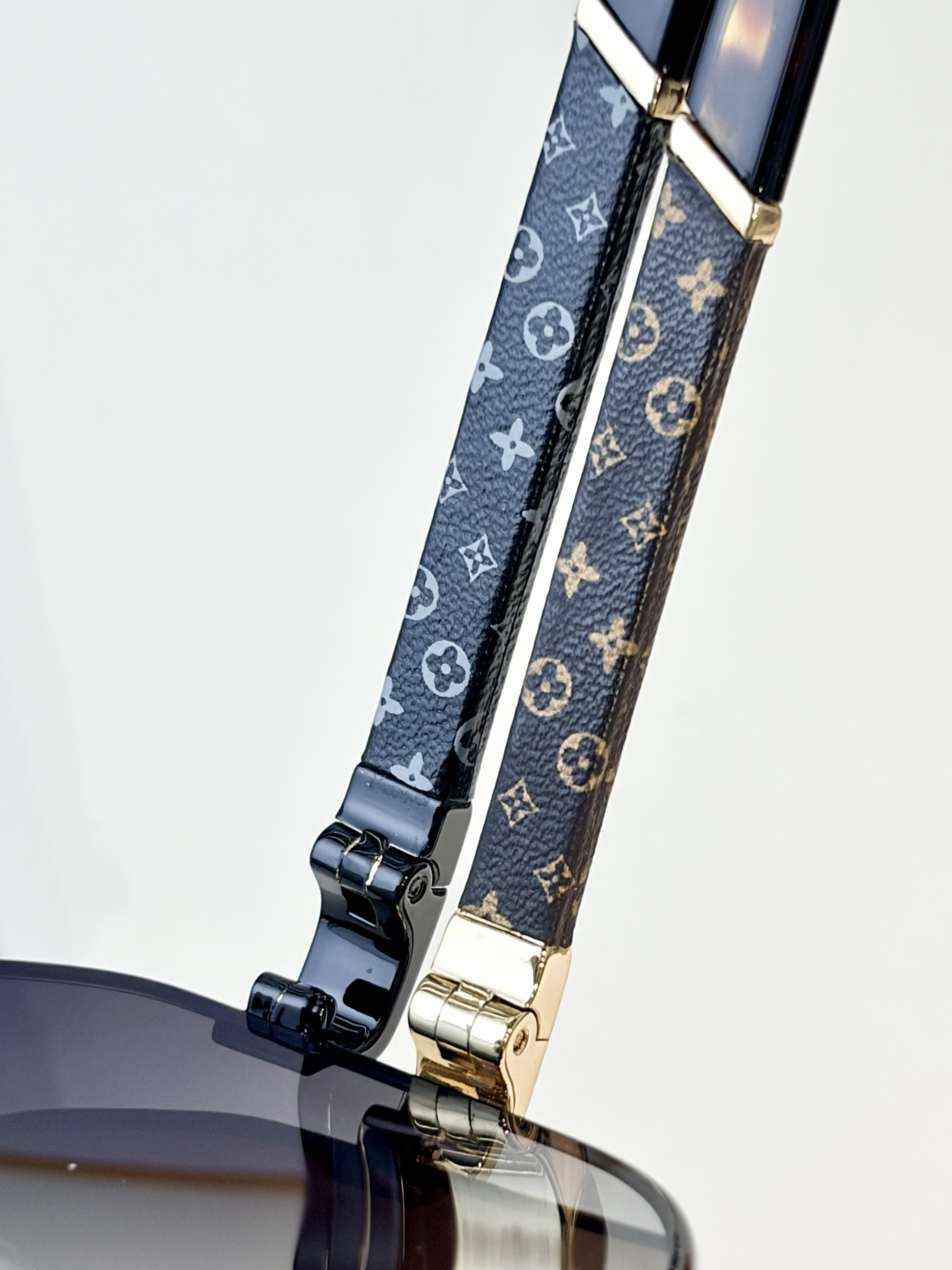 LOUIS VUITTO*MOD:Z1248Size:61口14-145