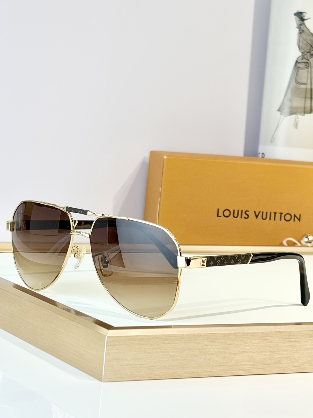 LOUIS VUITTO*MOD:Z1248Size:61口14-145