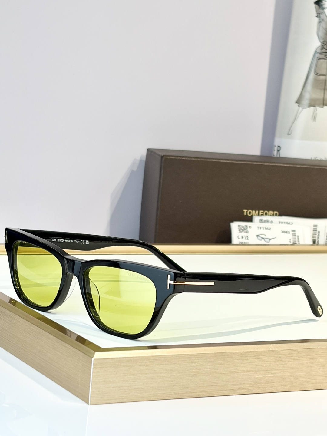 TOM FORDMODEL：TF1362SIZE：53口16-145