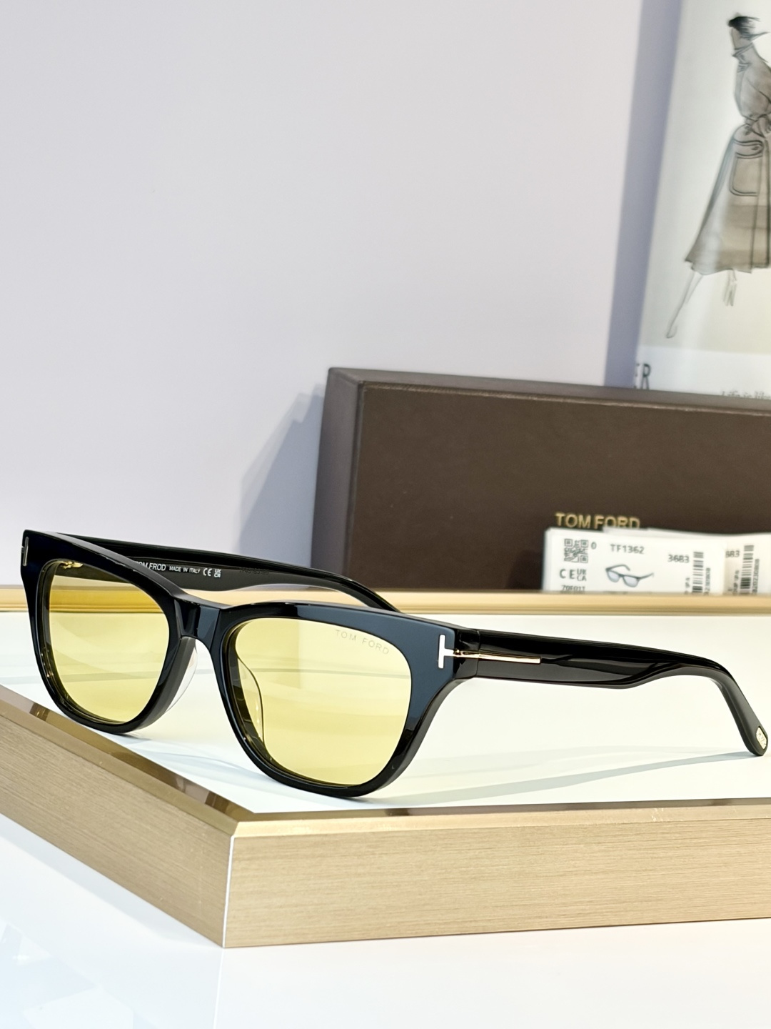 TOM FORDMODEL：TF1362SIZE：53口16-145