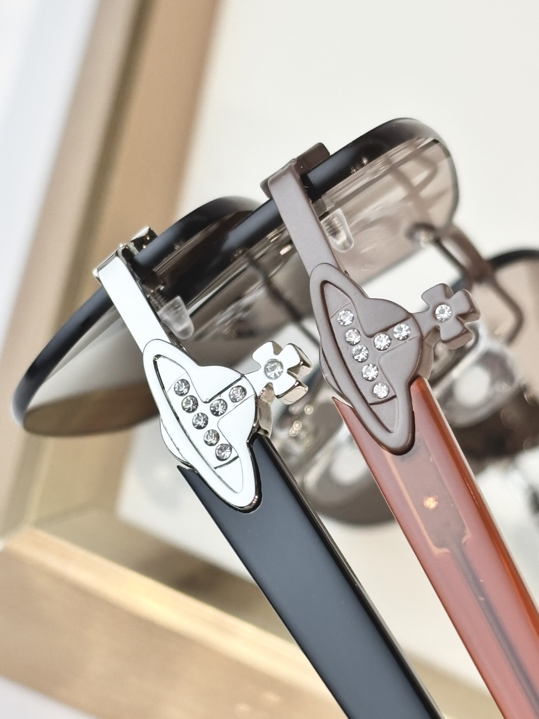 Vivienne WestwoodMod ：VW12202Size ：54口16-140