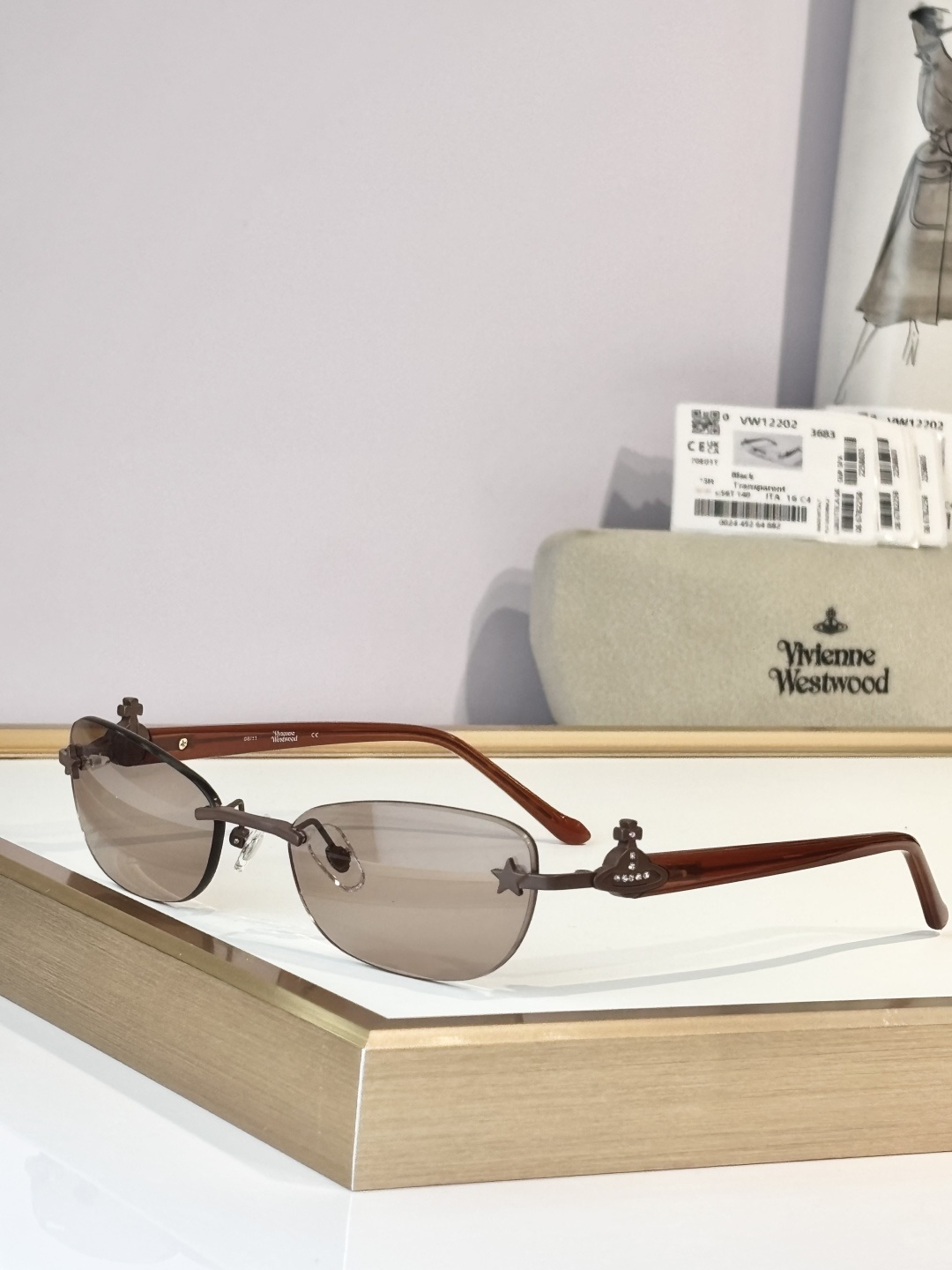 Vivienne WestwoodMod ：VW12202Size ：54口16-140