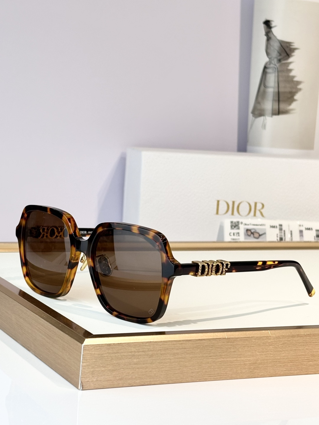 DIORMODEL: Treasure S1ISIZE:55口18-145