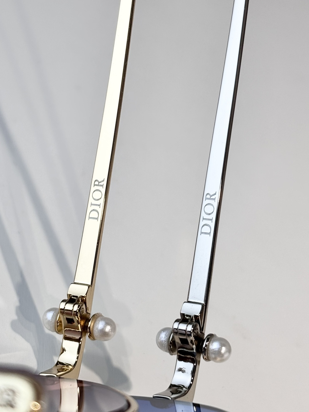 DIORMOD：Diortriba1es S2USize：55口18-140