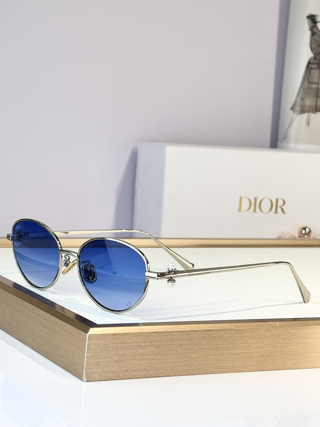 DIORMOD：Diortriba1es S2USize：55口18-140