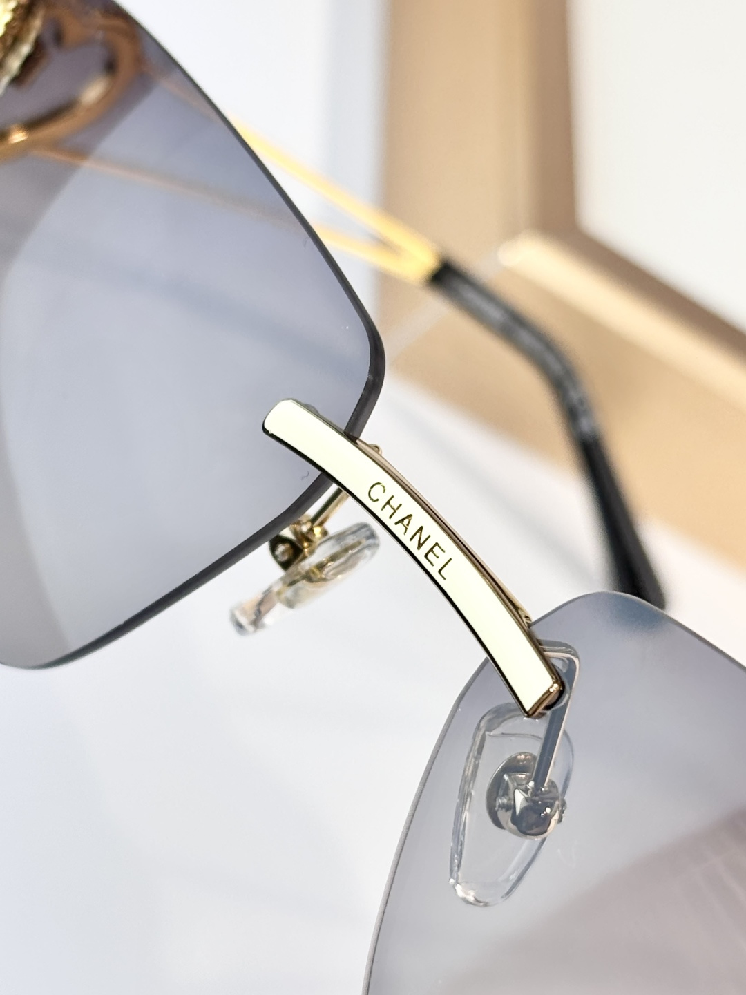 CHANELMODEL：CH4082SIZE：63口17-125