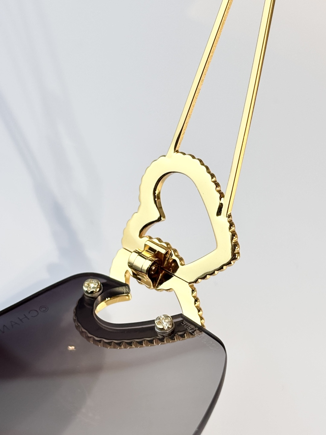 CHANELMODEL：CH4082SIZE：63口17-125