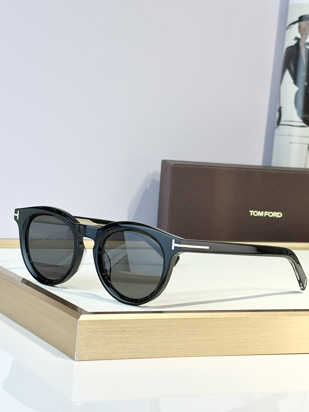 TOM FORD Mod：FT 1325 Size：47口23-145 