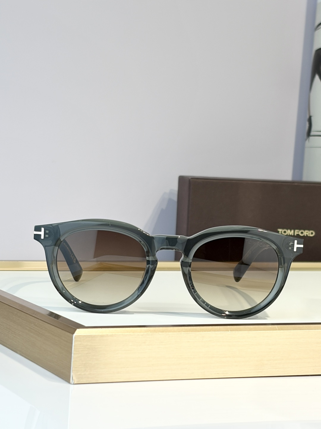 TOM FORD Mod：FT 1325 Size：47口23-145 