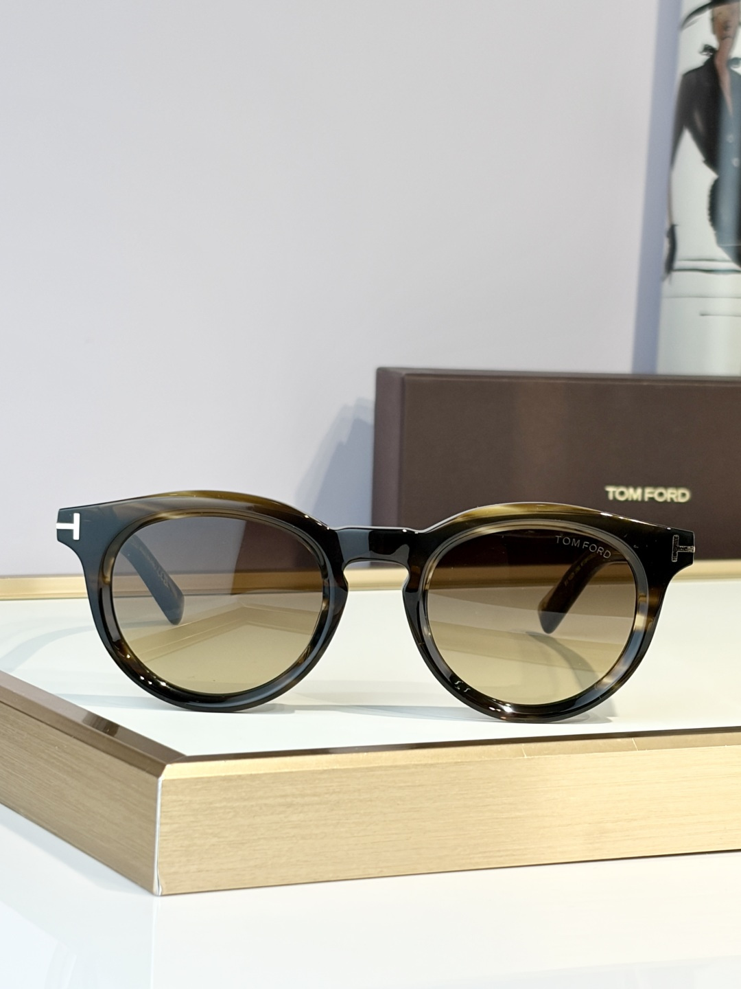 TOM FORD Mod：FT 1325 Size：47口23-145 