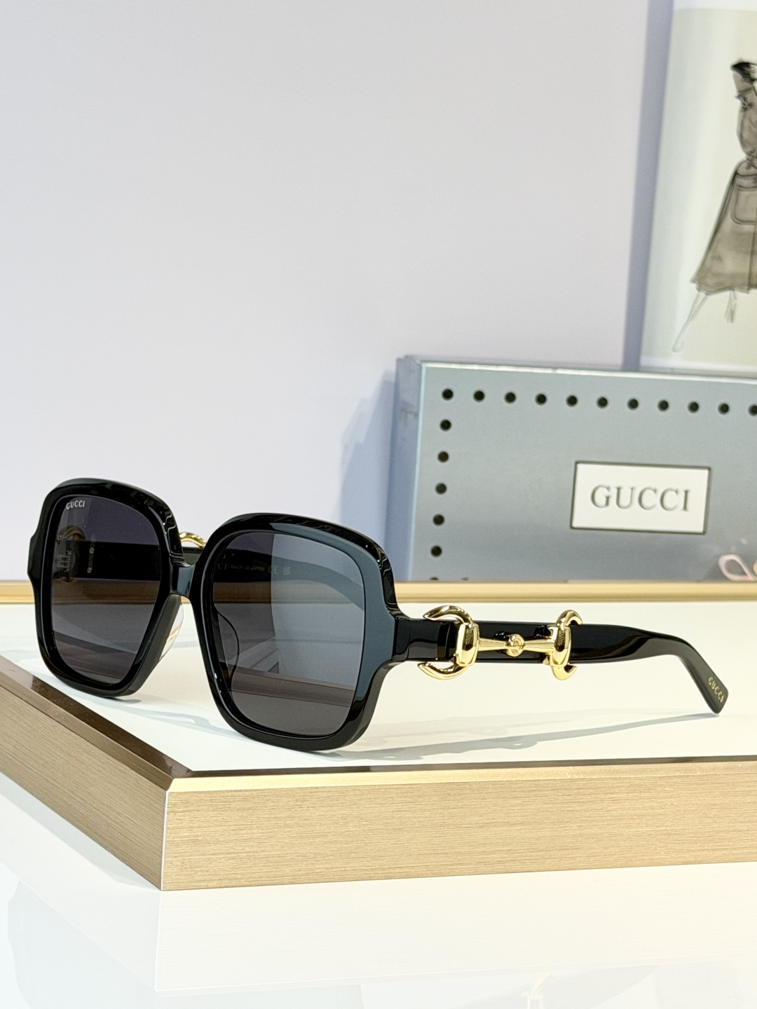 GUCCIoversizedMOD：GG2215SSize：57口16-140
