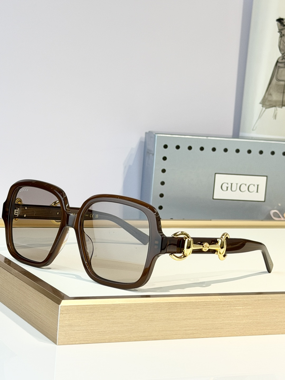 GUCCIoversizedMOD：GG2215SSize：57口16-140