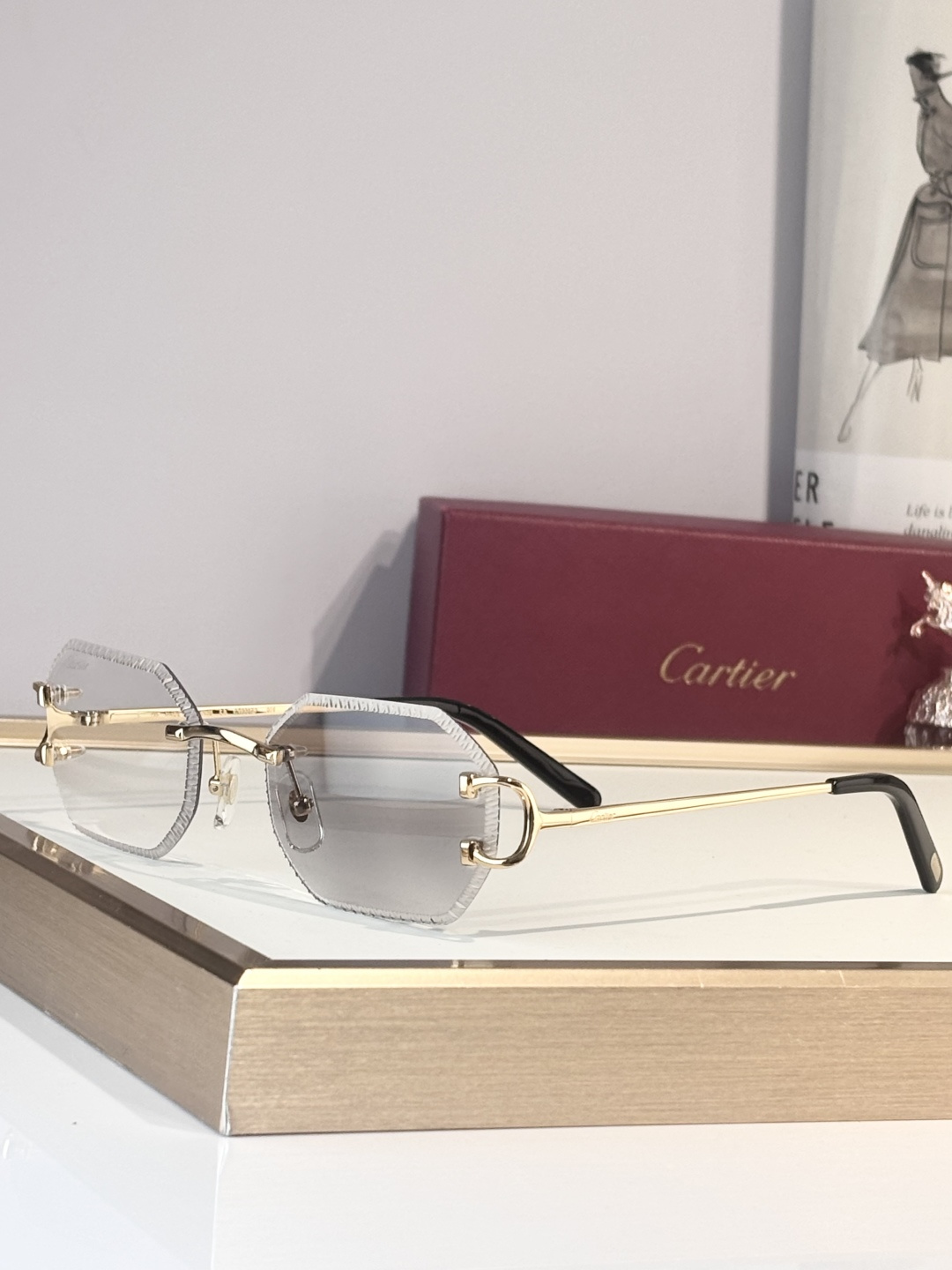 Cartier MOD：CT0092O Size：55口18-135 变色：