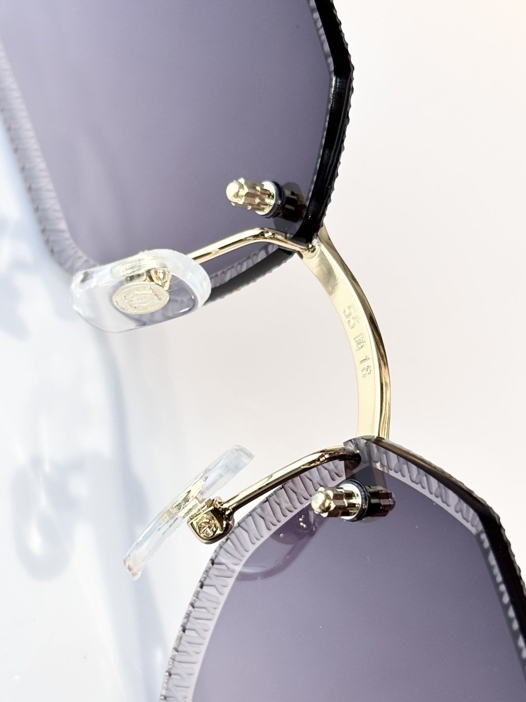 Cartier MOD：CT0092O Size：55口18-135 