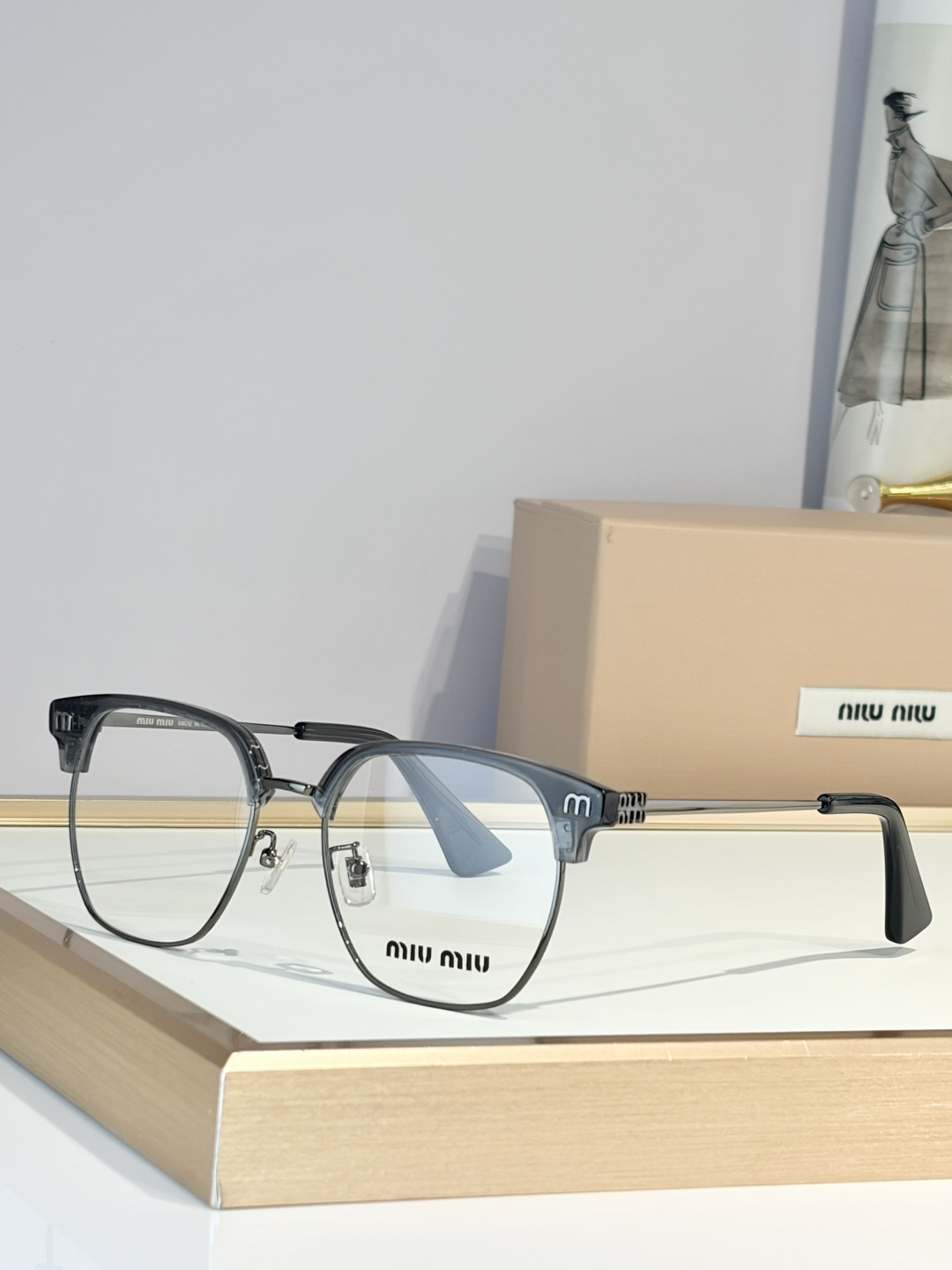 MIUMIUMOD:VMU71ZSSize:52口19-145