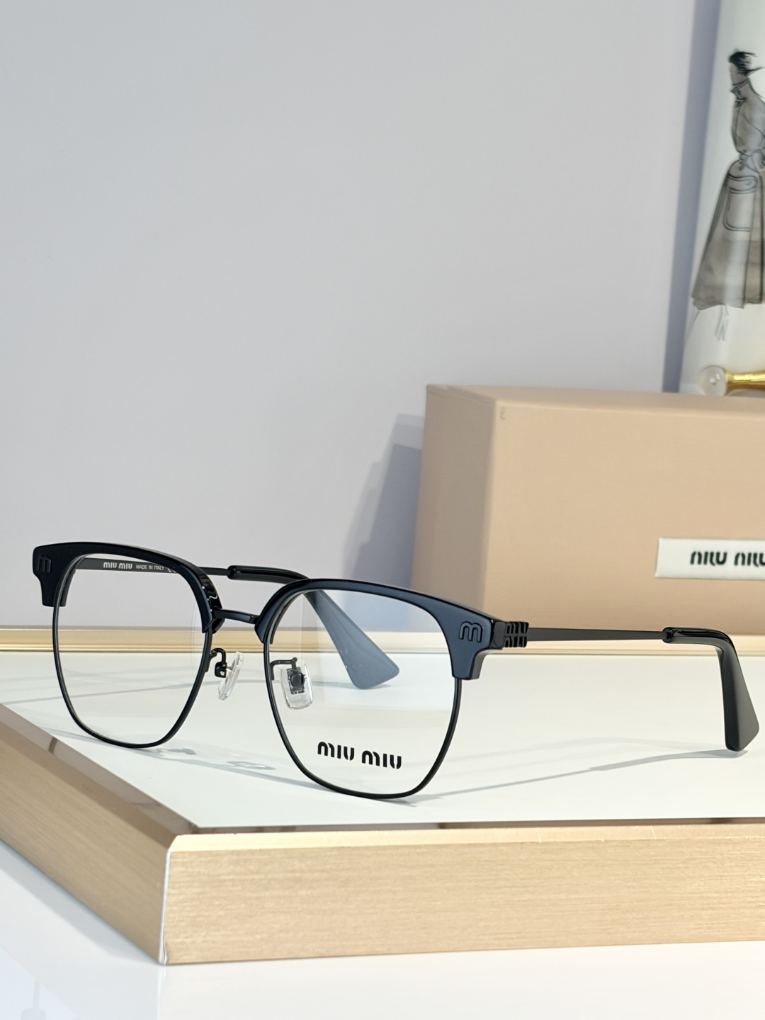 MIUMIUMOD:VMU71ZSSize:52口19-145