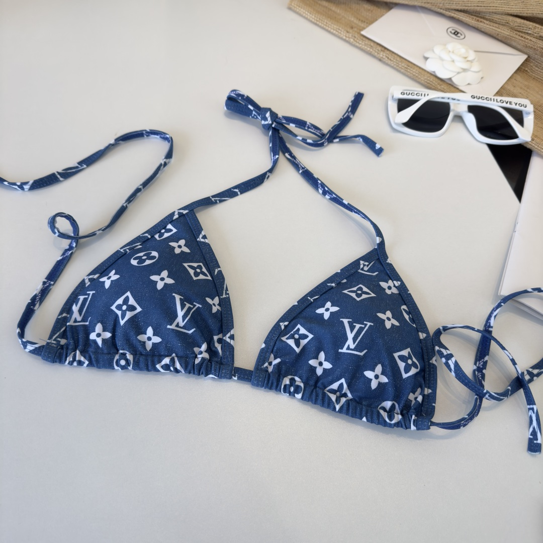 。LV路易威登比基尼👙❤️😍🥰适合多种场景的游泳衣🏊‍♀️海边 游泳池 温泉 水上乐园 漂流都可以😌内搭