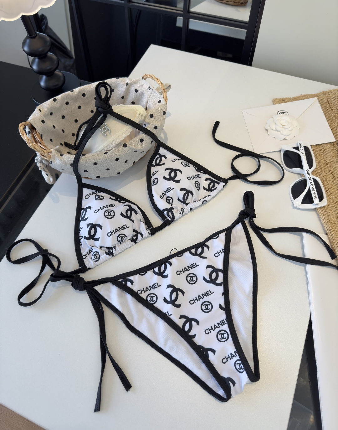 。Chanel香奈儿比基尼👙❤️😍🥰适合多种场景的游泳衣🏊‍♀️海边 游泳池 温泉 水上乐园 漂流都可以