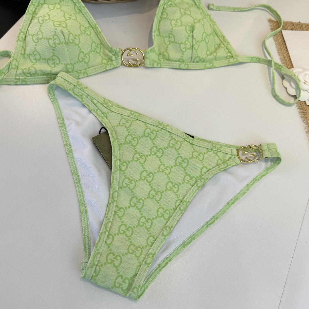 。Gucci古奇比基尼👙 上身超级棒！同步各大专柜发售，自然而然呈现时尚感！十分减龄，具有年轻活力。 码