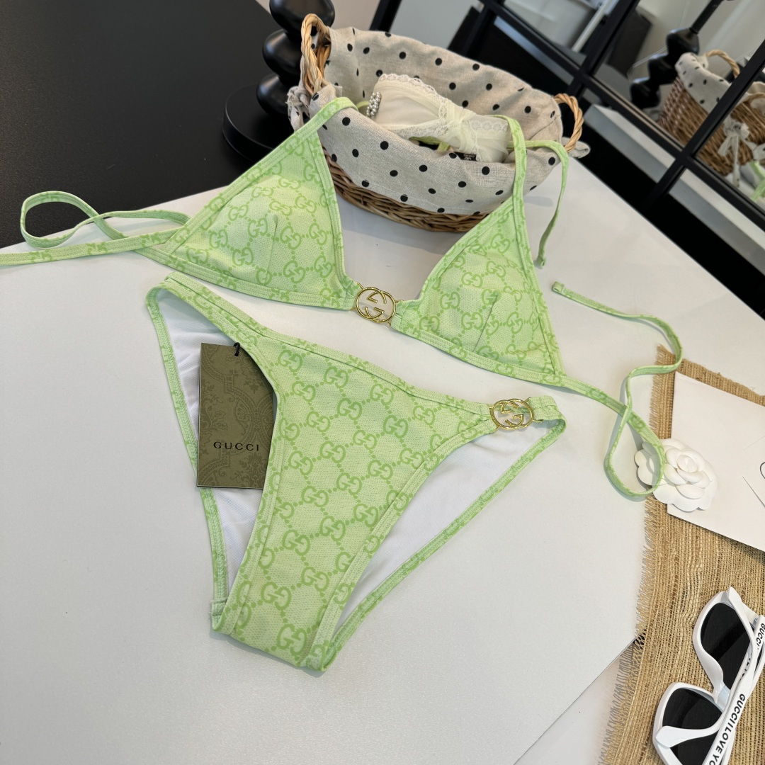 。Gucci古奇比基尼👙 上身超级棒！同步各大专柜发售，自然而然呈现时尚感！十分减龄，具有年轻活力。 码