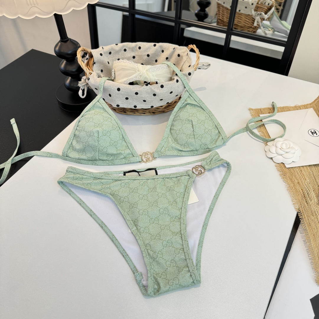 。Gucci古奇比基尼👙 上身超级棒！同步各大专柜发售，自然而然呈现时尚感！十分减龄，具有年轻活力。 码