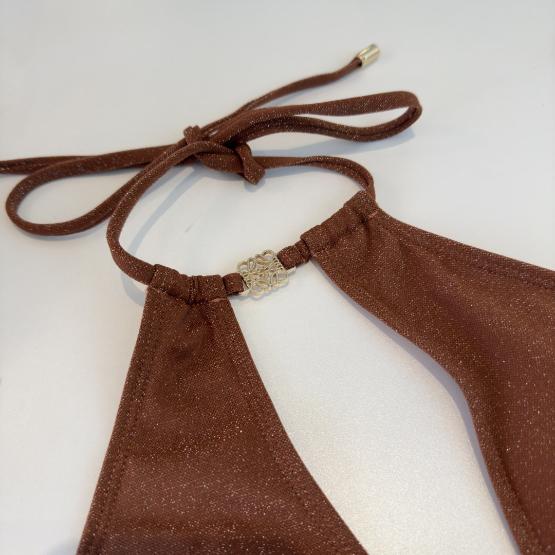 。罗意威LOEWE新款比基尼泳衣👙❤️😍🥰适合多种场景的游泳衣🏊‍♀️海边 游泳池 温泉 水上乐园 漂流