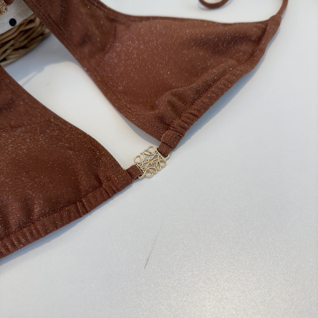 。罗意威LOEWE新款比基尼泳衣👙❤️😍🥰适合多种场景的游泳衣🏊‍♀️海边 游泳池 温泉 水上乐园 漂流