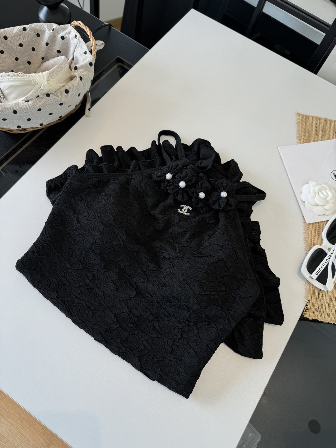 。Chanel 香奈儿连体泳衣 😍🥰适合多种场景的游泳衣🏊‍♀️海边 游泳池 温泉 水上乐园 漂流都可以