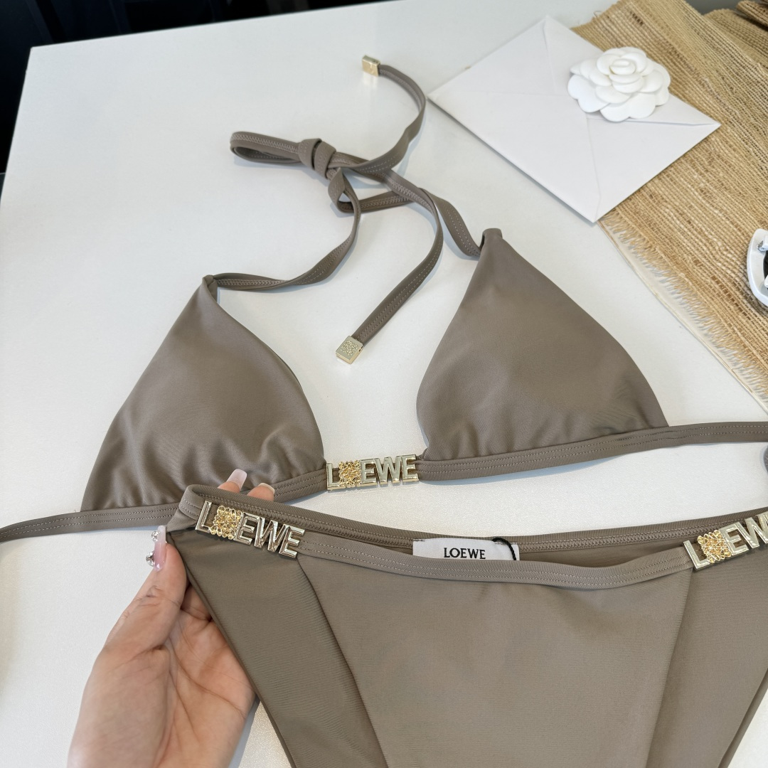 。罗意威LOEWE新款比基尼泳衣👙❤️😍🥰适合多种场景的游泳衣🏊‍♀️海边 游泳池 温泉 水上乐园 漂流