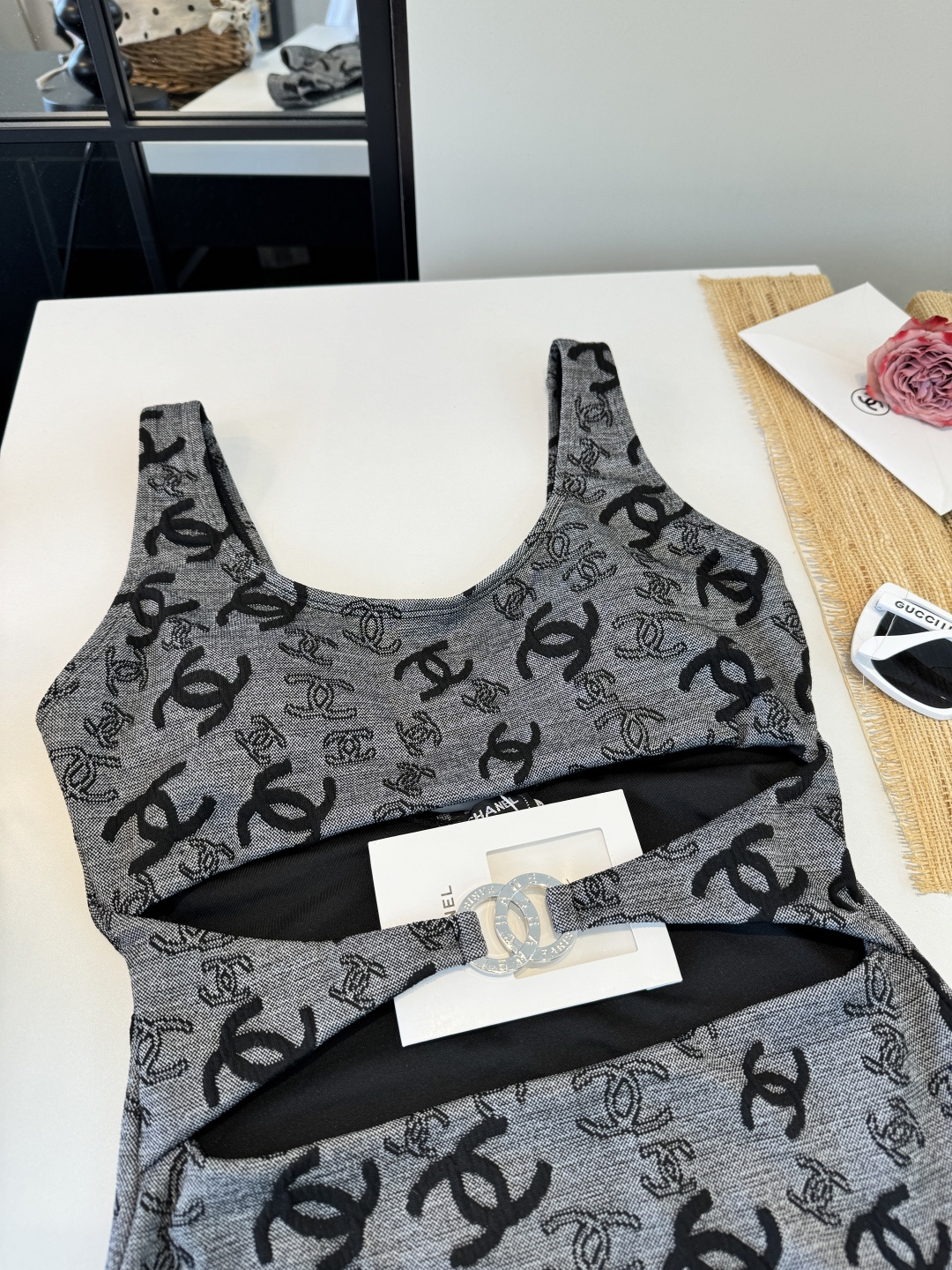 。Chanel 香奈儿连体泳衣 😍🥰适合多种场景的游泳衣🏊‍♀️海边 游泳池 温泉 水上乐园 漂流都可以